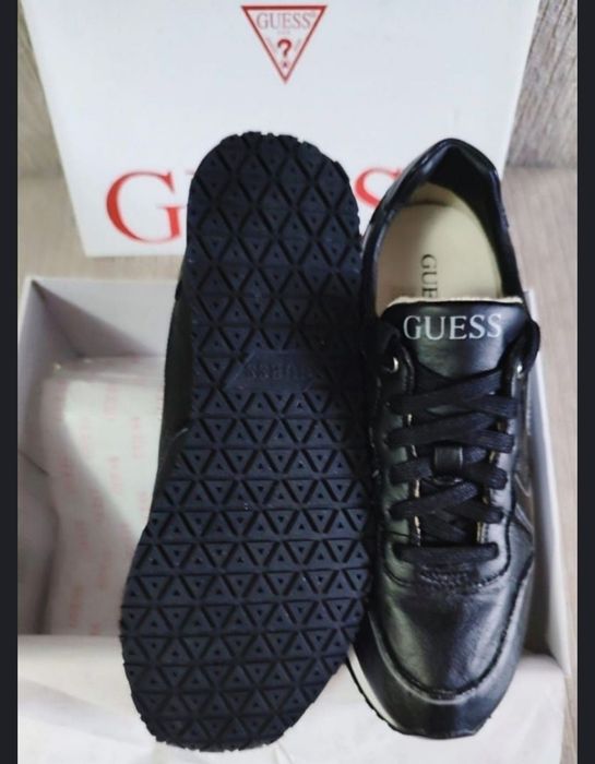 Guess Nr 41 piele, noi