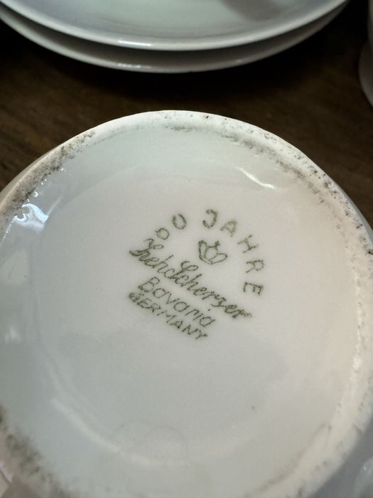 Стар порцеланов сервиз за чай Бавария