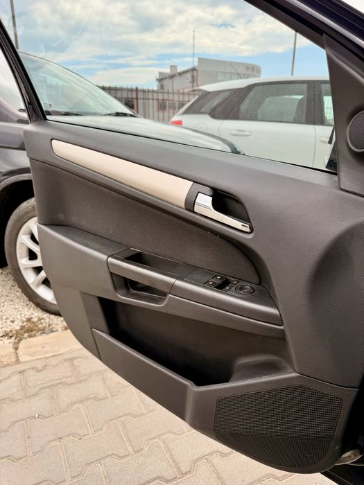 OPEL ASTRA 1,6 CDI Бензин и Газ