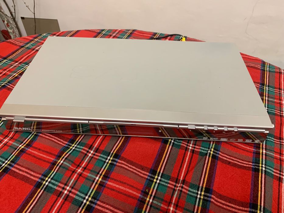 DVD player плейър SANG