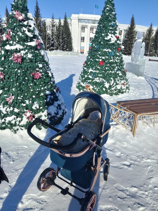 Продам коляску  Aimile 3 в 1