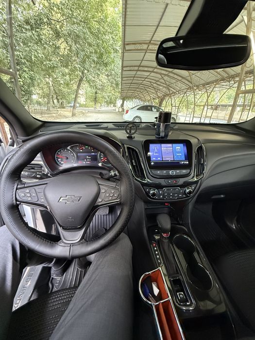 Автомобиль EQUINOX сотилади