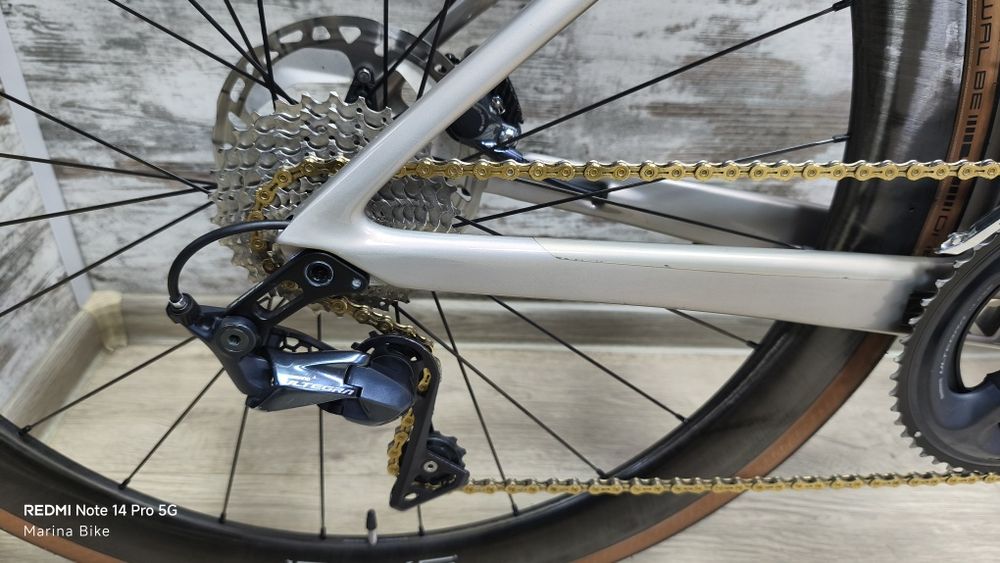 Карбонов шосеен велосипед Scott Foil RC30 Disc Ultegra Duke Racing | S