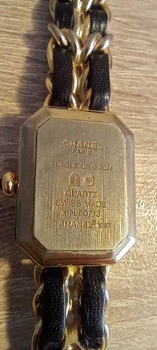 Chanel оригинален дамски часовник. Sertina