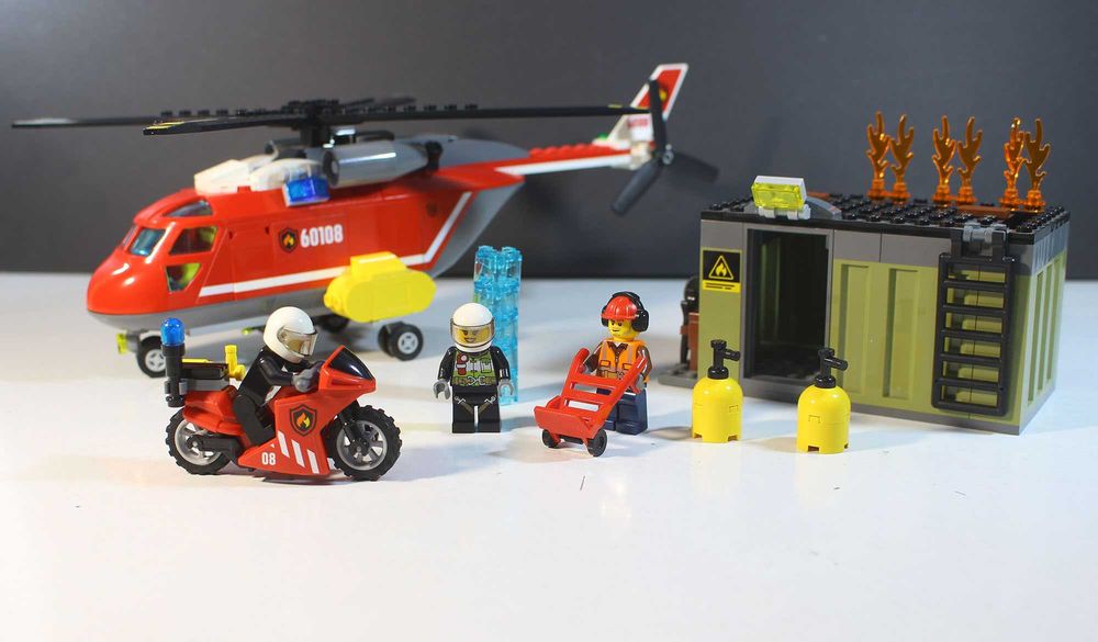 Лего Пожарникарски вертолет и мотор 60108 Lego Fire Response Unit