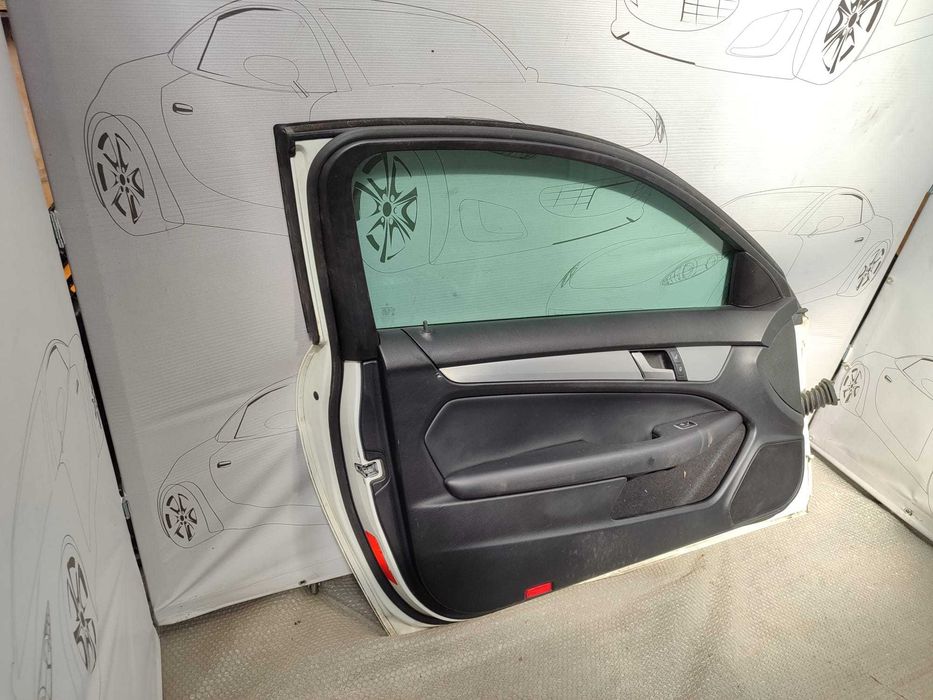 Ușă Față Stânga Mercedes-Benz C-Class W204 Coupe Alb Cod Culoare 650 Calcite White 2013 / [2007-2014] / A2047200005 (2A)