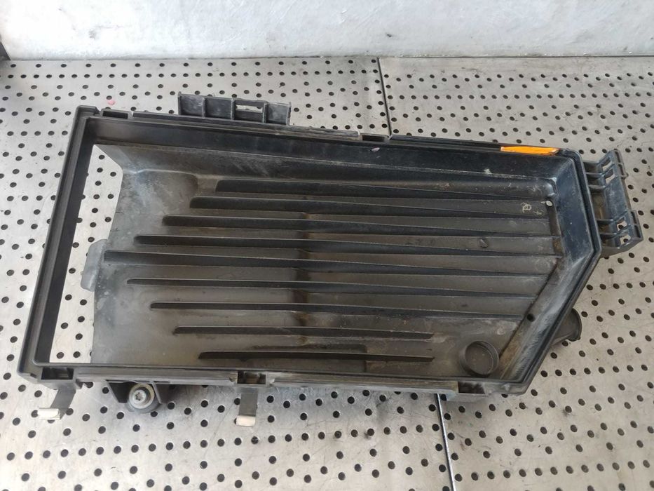 capac filtru aer 2.0 cdi 654920  mercedes e-class w213