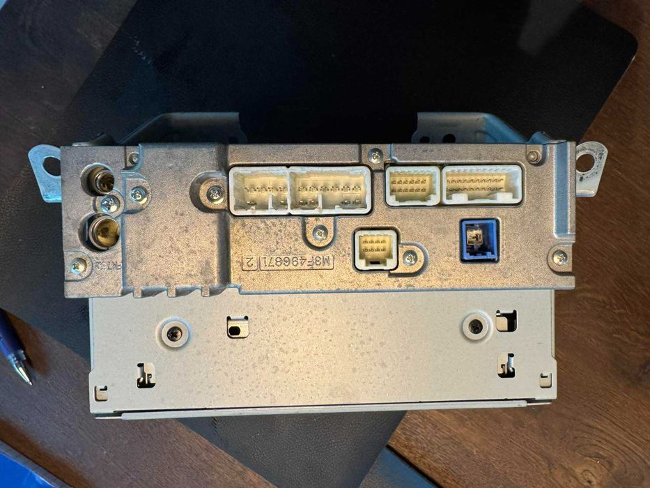 Оригинална автомедия за Тойота Тундра 2012