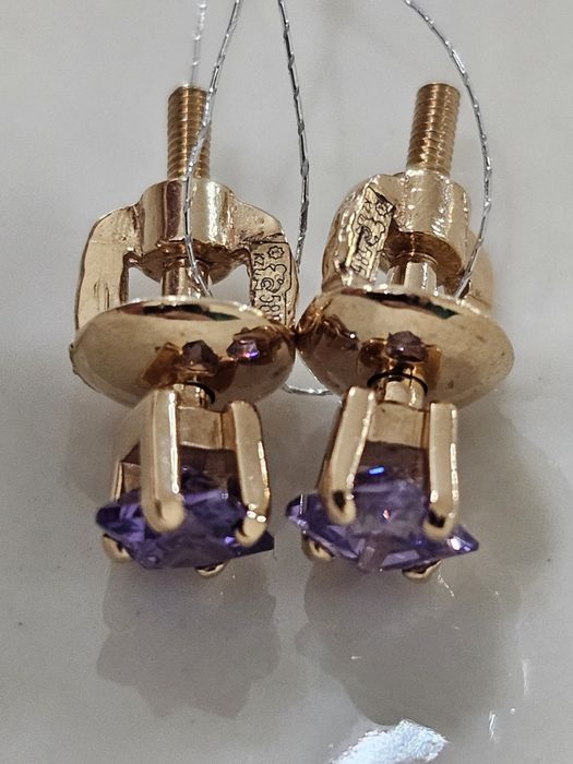 Гвоздики аметист 585проба