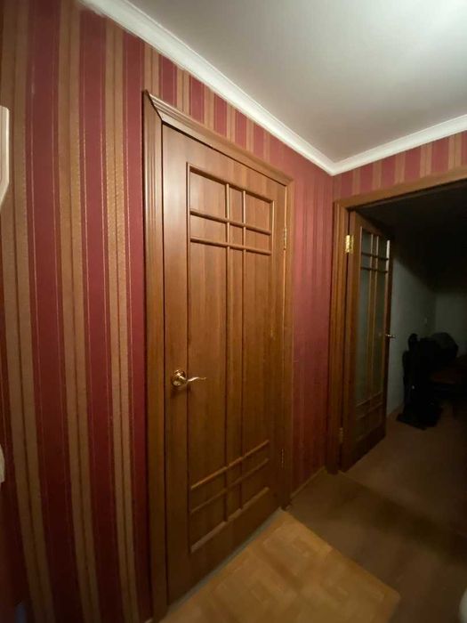 продам 2 комн кв в районе 6 школы