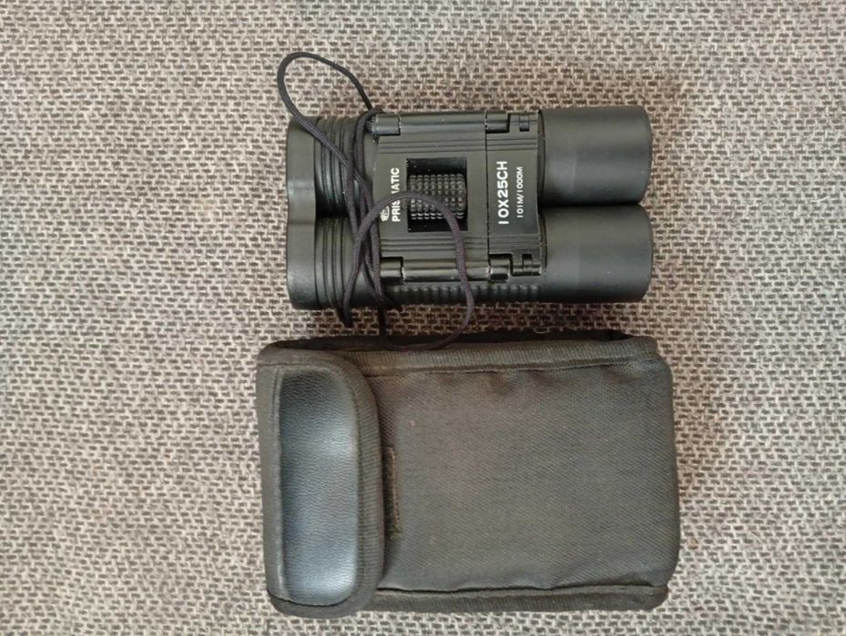 Призматичен бинокъл