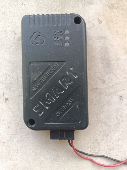 ЖПС трекер для  автомобиля