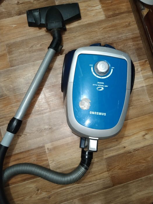 Продам пылесос SAMSUNG
