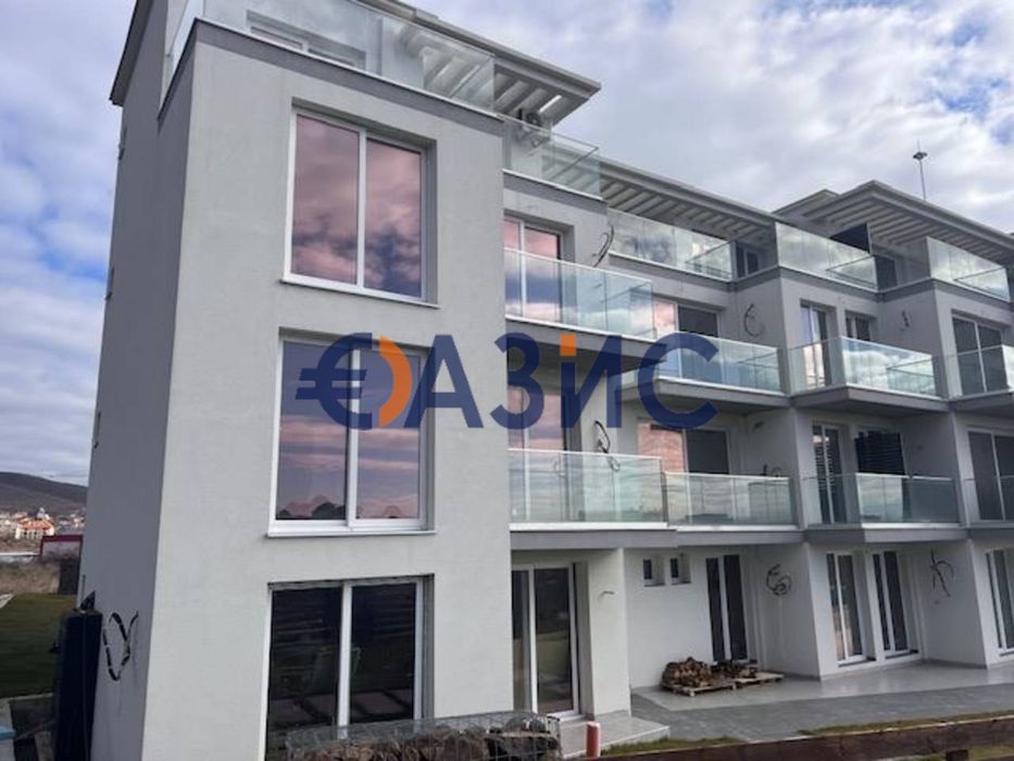 Продава се Едностаен апартамент в Свети Влас - 43 кв.м за 907 €/кв.м - Снимка #10