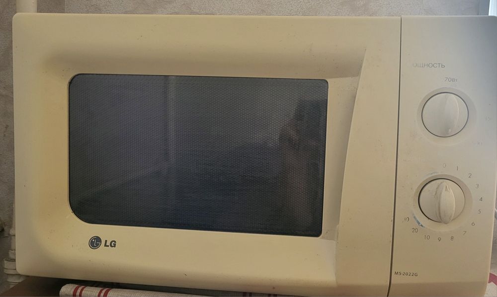 Микроаолновая печь LG