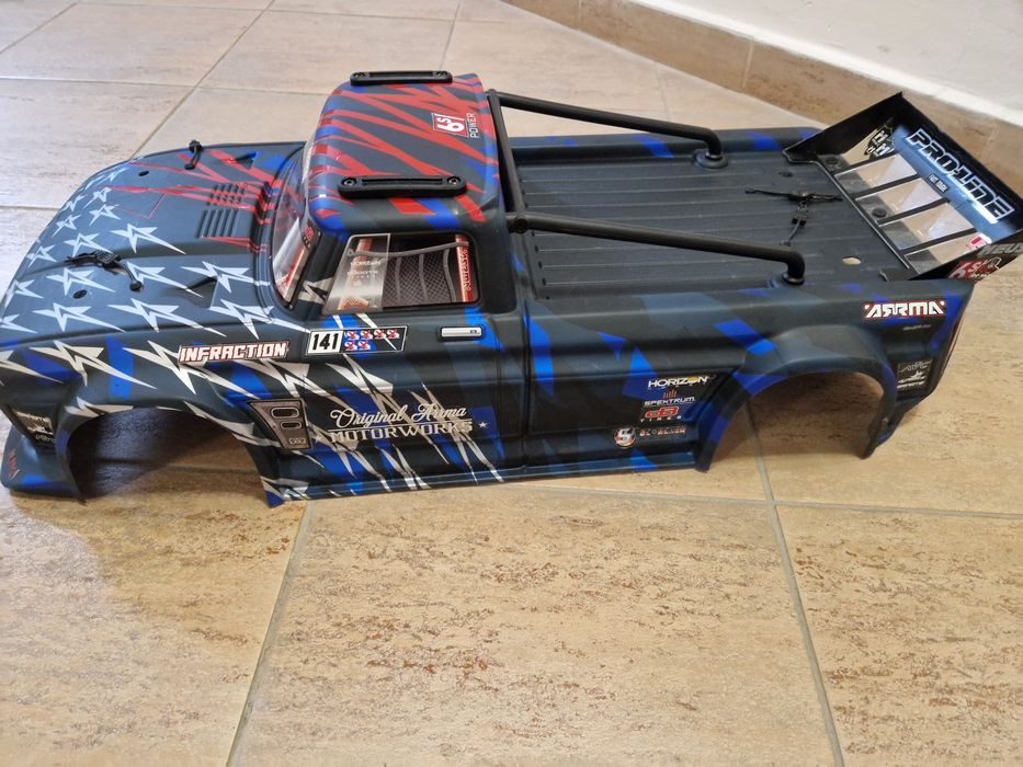 Боди / Body за Arrma Infraction 6S