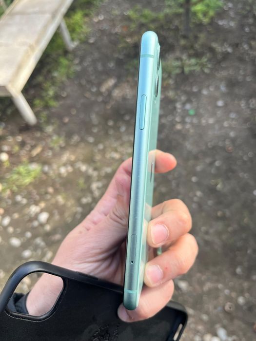 Айфон 11/128/сатылады срочно