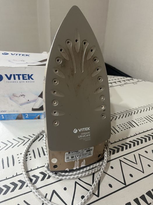 Утюг vitek продам
