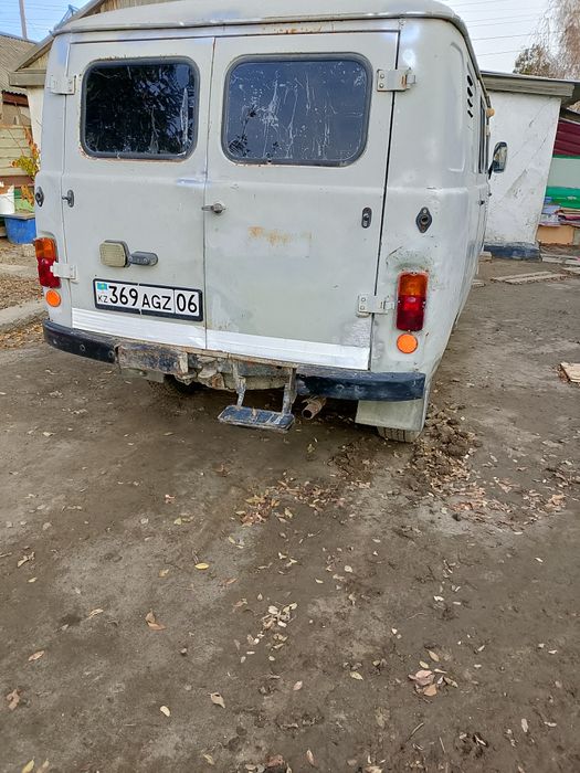 УАЗ таблетка цвет белый ночь