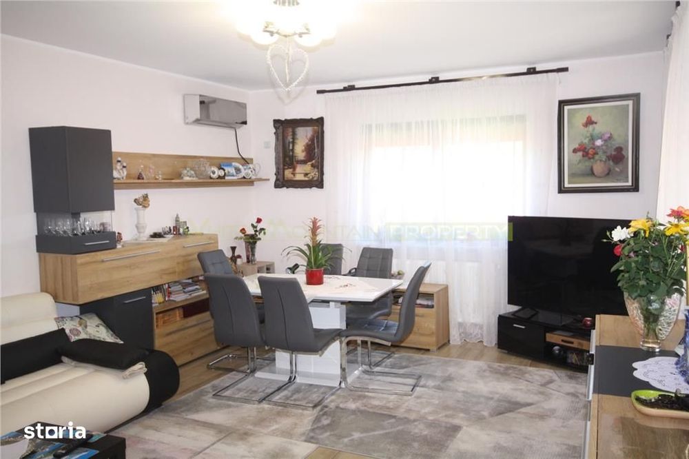 Vila superba 2018 5 camere, 5,4 Mw solar system, de vanzare, Buftea