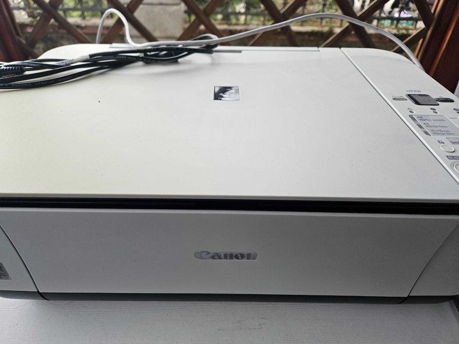 Vând imprimantă Canon Pixma MP250, multifuncțională