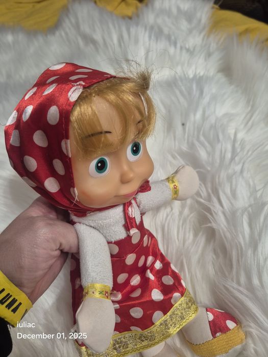 Papusa Masha si ursul