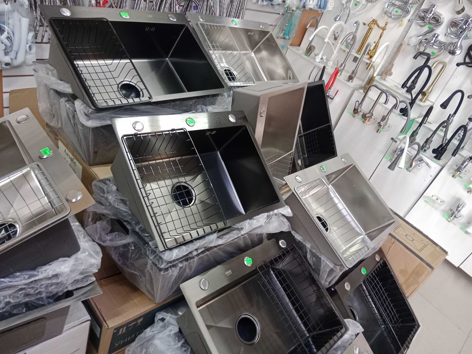 Продам сантехнику для дома (1 бутик)