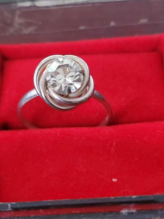 AG27,inel argint 925,nou/marcat, zirconiu alb, ideal logodna, masiv