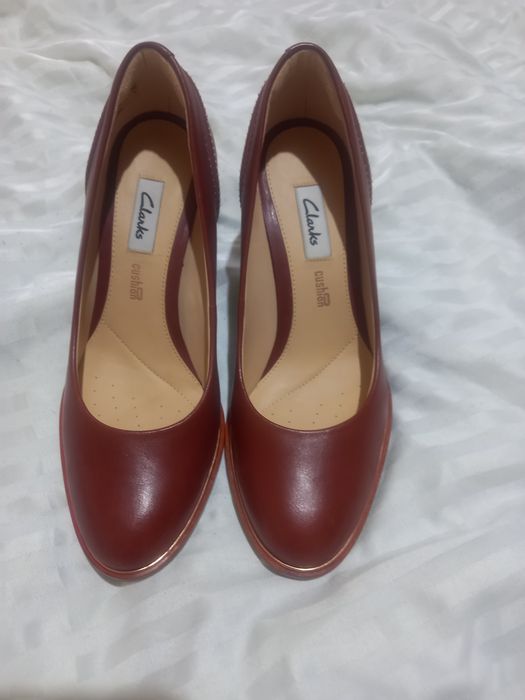 Vand pantofi dama piele