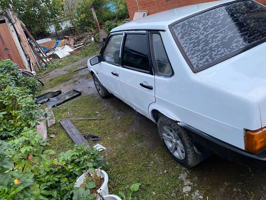 Продам ваз 21099