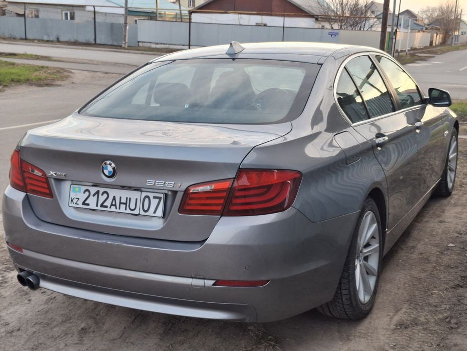 BMW 528i xdrive 2013г.в.