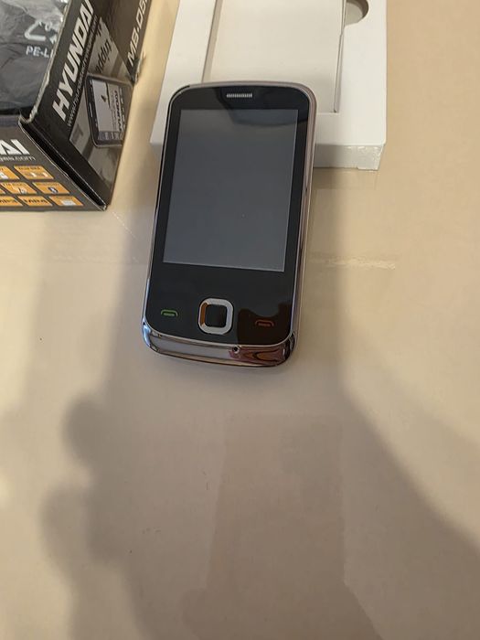 T.e.l.e.f.o.n. Hyunday