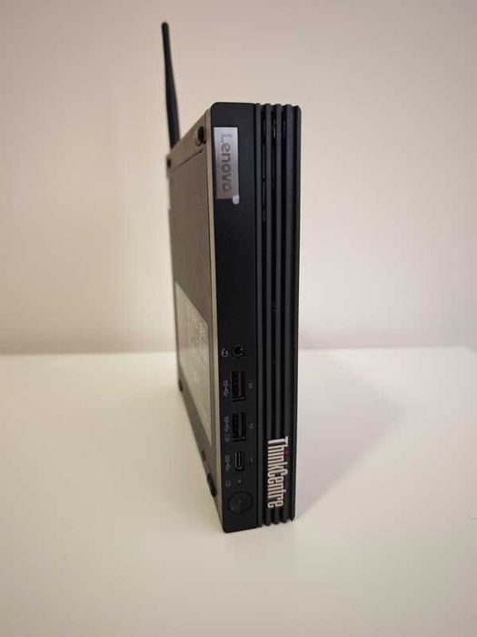 Lenovo ThinkCentre M70q Gen 3 Tiny Desktop i5-12400T/PCIe 256GB/8GB/Гаранция до 10.2026г.