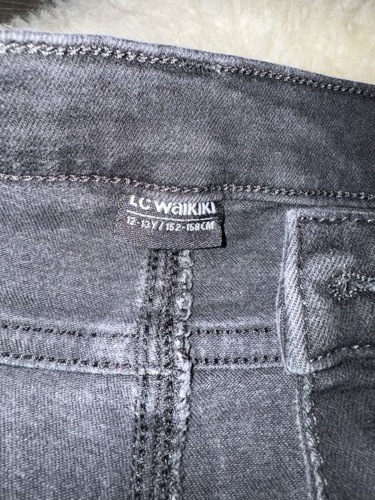 Vand jeans baiat 12-13 ani LC WAIKIKI