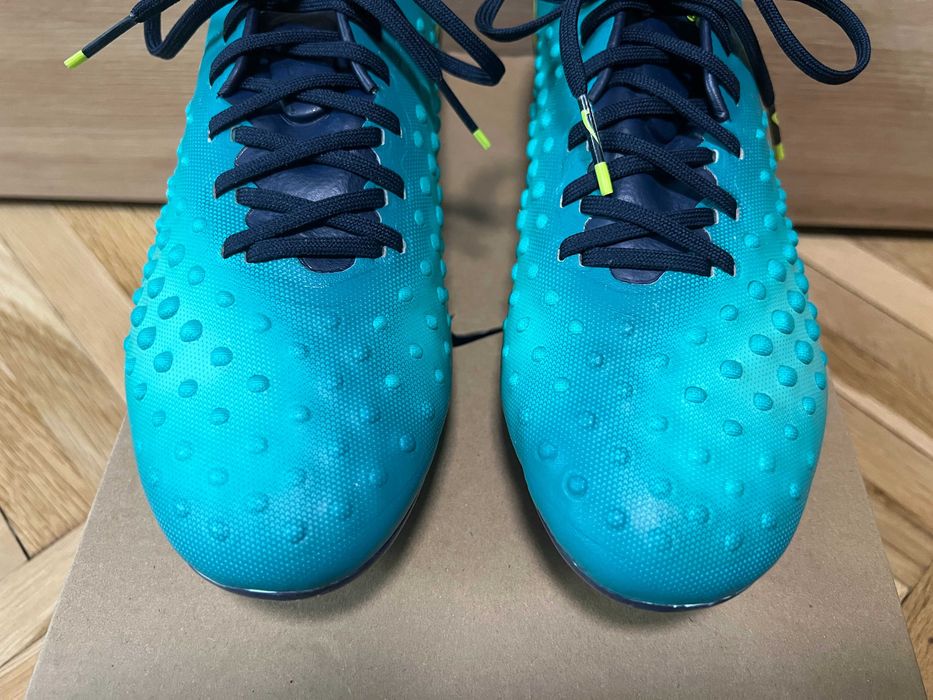 nike magista OPUS II ACC elite бутонки ,калеври ,футболни обувки номер 42,5