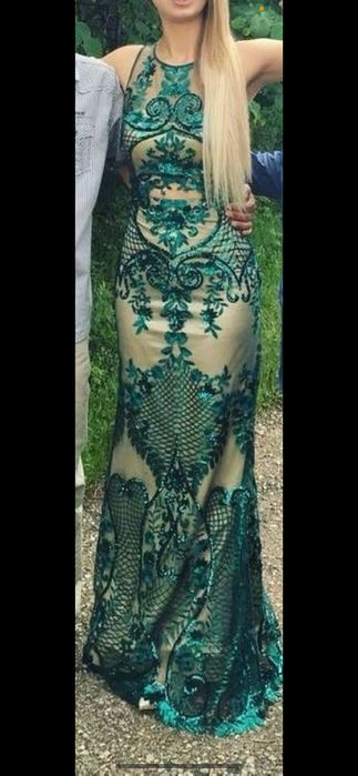 Официална рокля-ръчна изработка