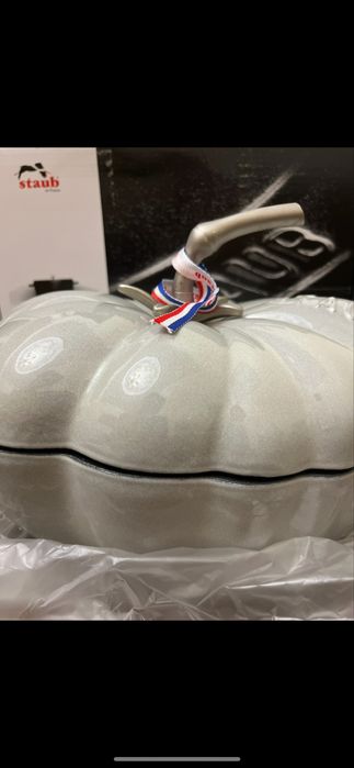 Продам чугунный казан