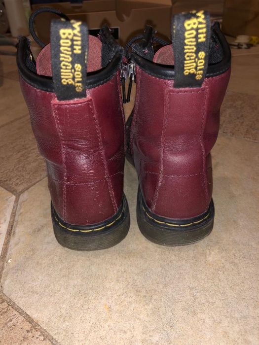 Продам ботинки детские  Dr. Martens