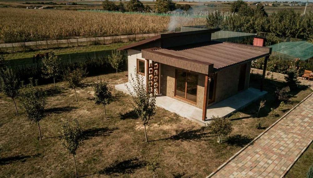 De vanzare Casa Modulara din structura metalica si panou sandwich ...
