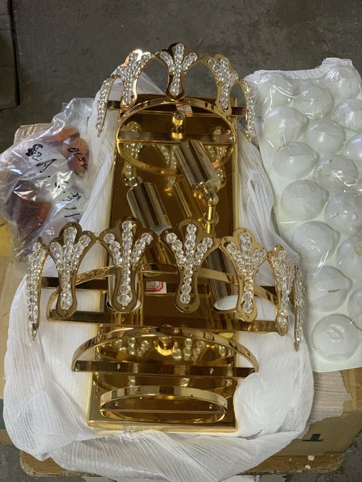 Настенные светильники (бра)