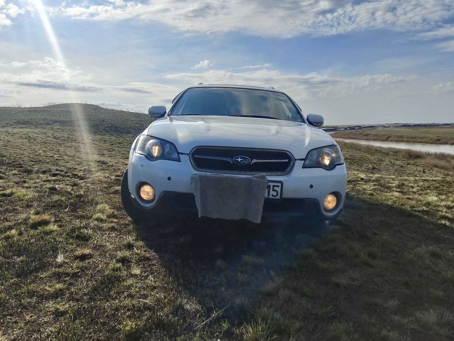 Продам Субару аутбек 2004 года