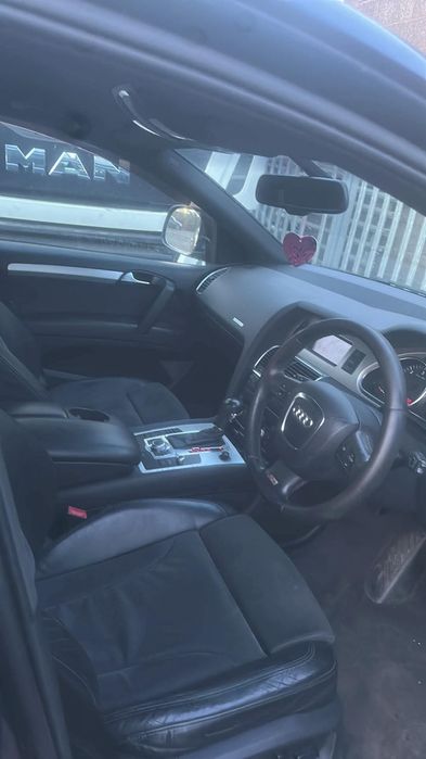Audi q7 an 2008