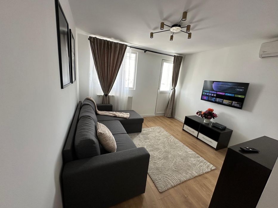 De inchiriat ap 2 camere palas mall ! ULTRACENTRAL