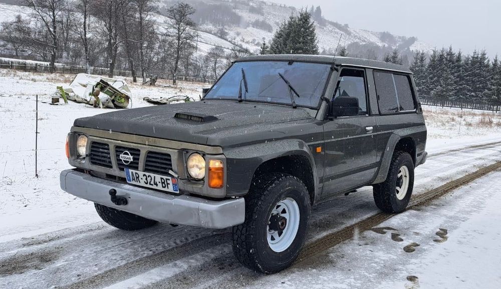Nissan patrol y60