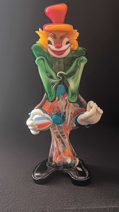 Фигурка изработена от Муранско стъкло