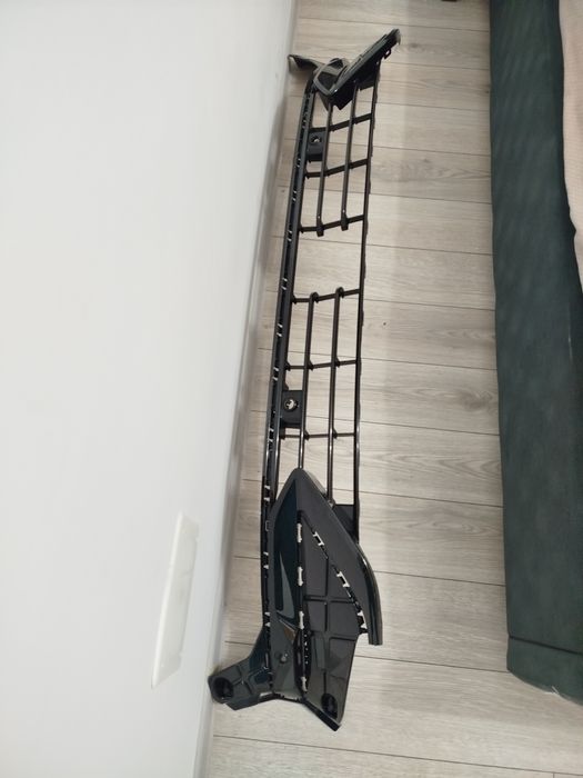 Volkswagen ID.7 Grilă inferioară bară față