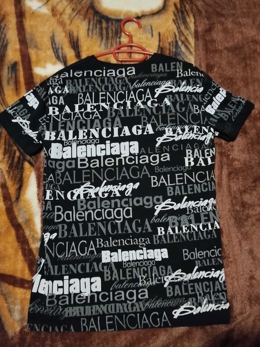 Тениска Balenciaga