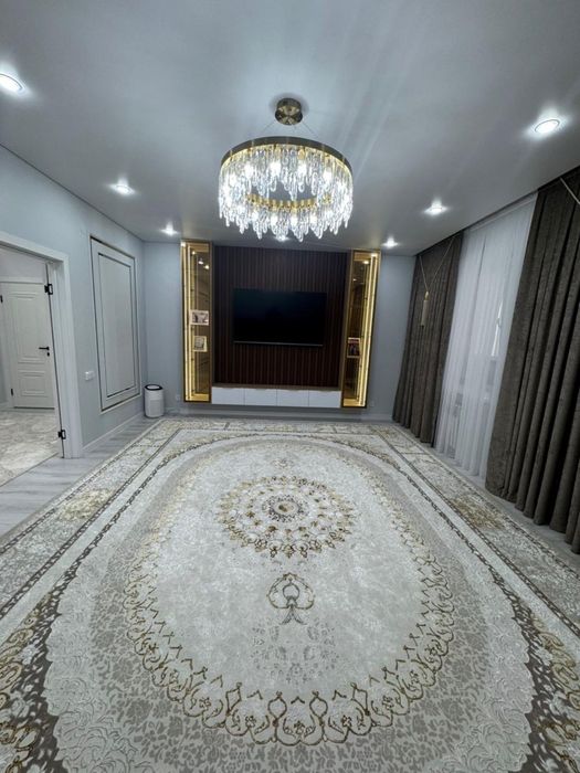 Продам 4-х комнатную квартиру