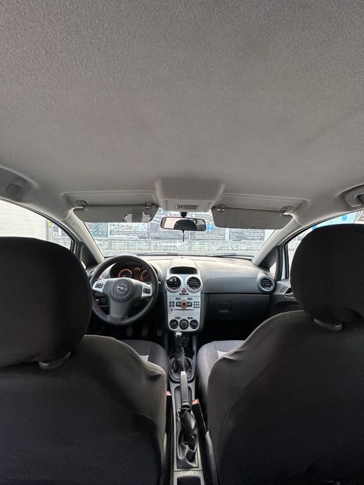 Vând opel corsa 2014 1.0 benzina si GPL