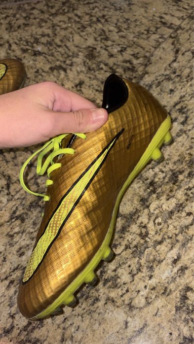 Ghete de fotbal Nike Hypervenom FG Gold